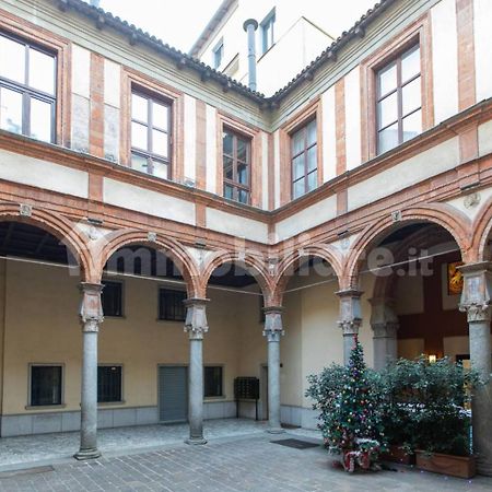 Lovely Apartment Piatti Duomo Milán Exterior foto